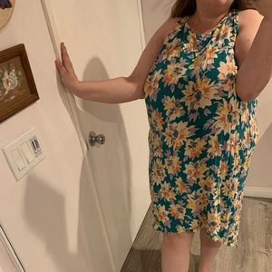 Ava & Viv Plus Size Spring/ Summer dress 🌼